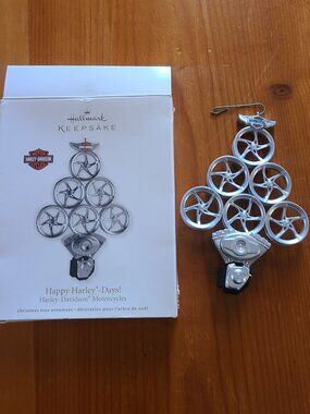 Harley-Davidson Motorcycles Chrome Tree 2011 Ornament Hallmark Happy Harley-Days